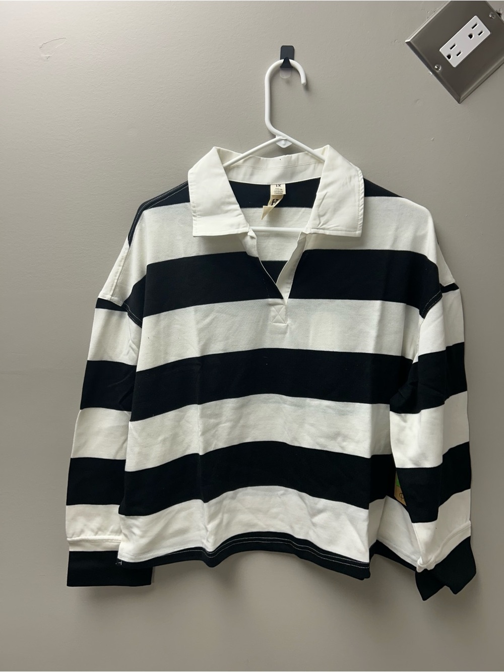 Harper + Zoe Women’s Black & White Striped Rugby Shirt